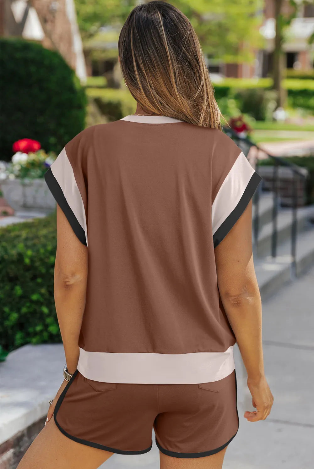 b3a7f2b8-bcac-40d6-812e-3d2d21116b56-Max