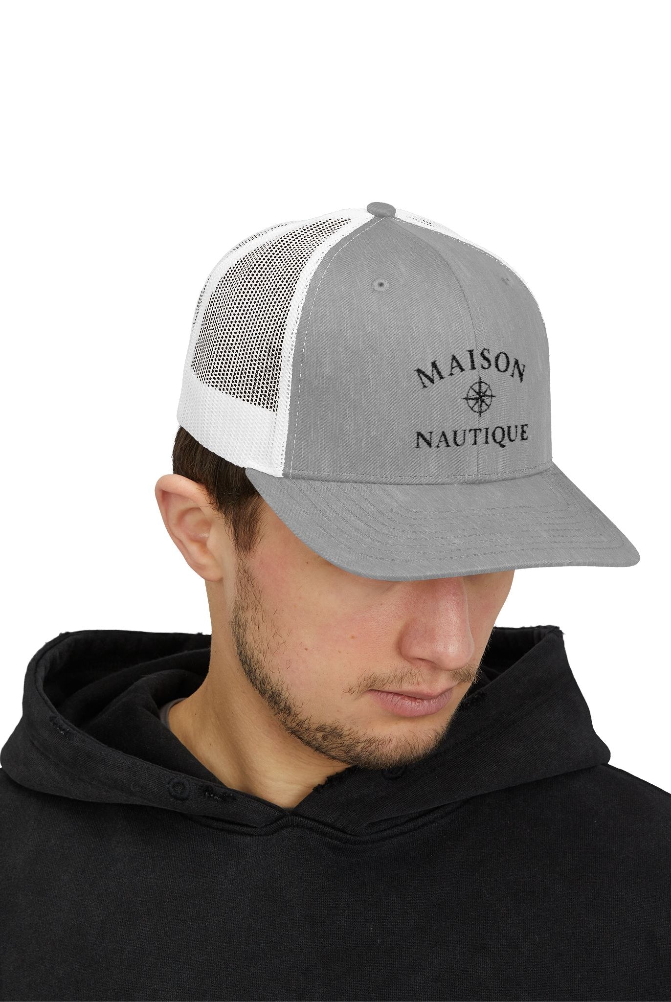 Maison Nautique Compass Trucker Hat – Classic Coastal Edition - Maison Nautique
