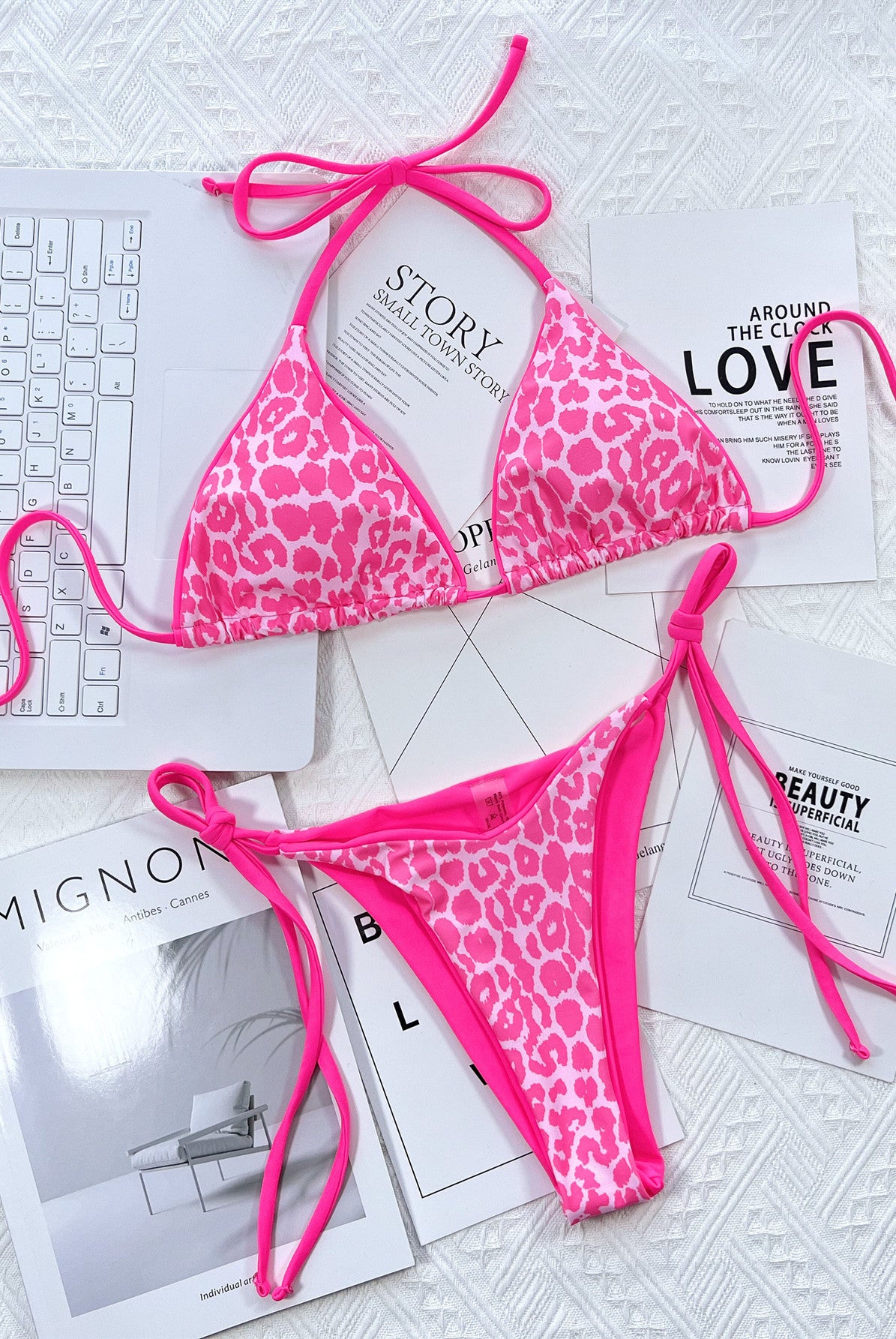 a2e301662d5447378fbc7993496afad8-Max