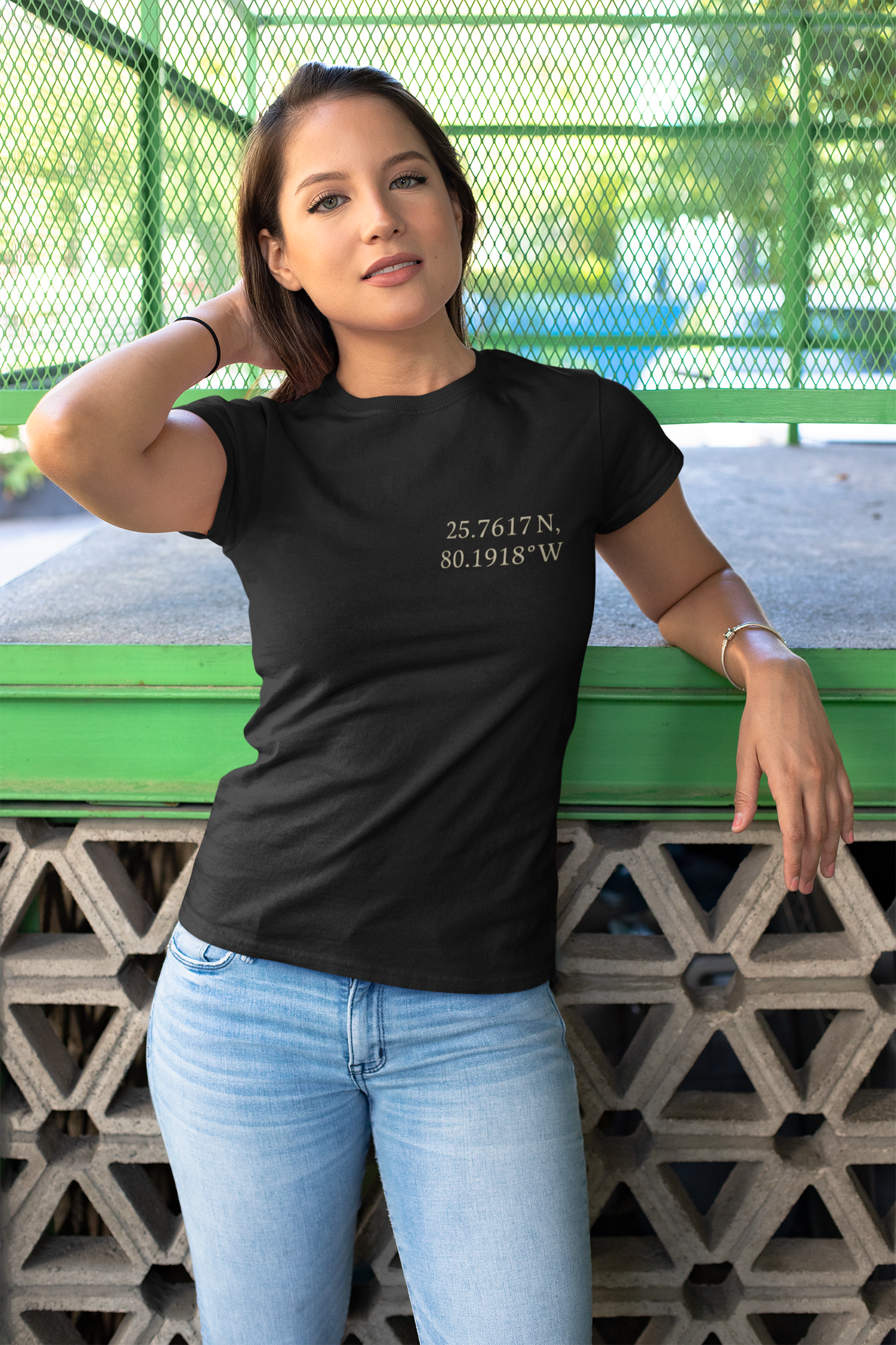 Women's Nautical Tee, Coastal Style Top, Beach Lover Shirt, Travel Gift, Adventure Apparel, Summer Vibes T-Shirt - Maison Nautique 